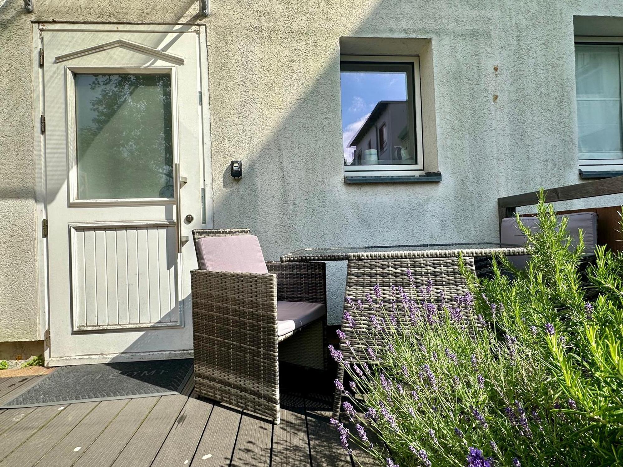 קלן Modernes Apartement Am Rhein In Ruhiger Lage מראה חיצוני תמונה
