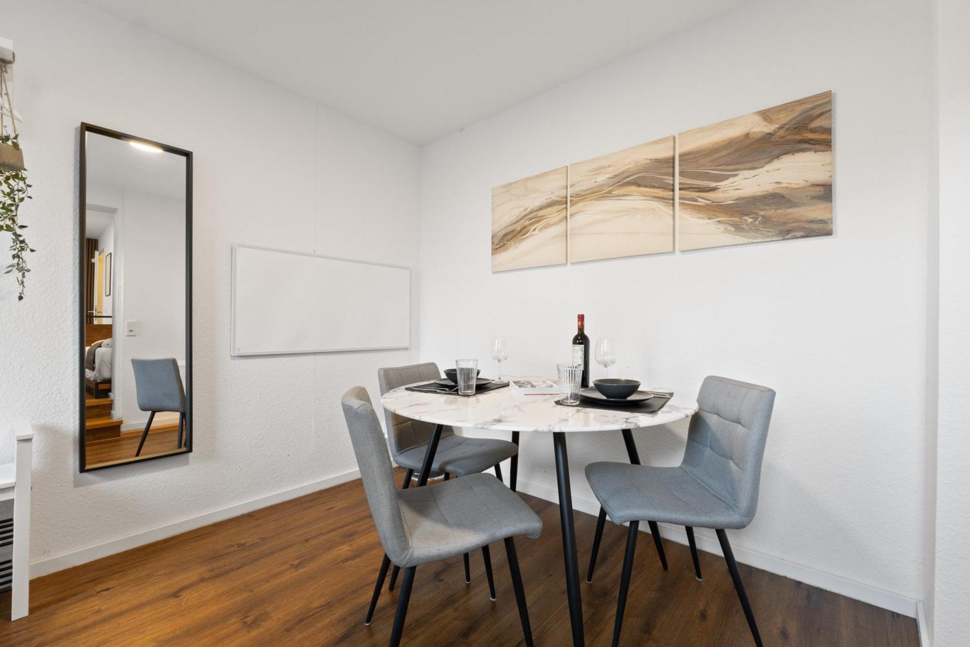 קלן Modernes Apartement Am Rhein In Ruhiger Lage מראה חיצוני תמונה